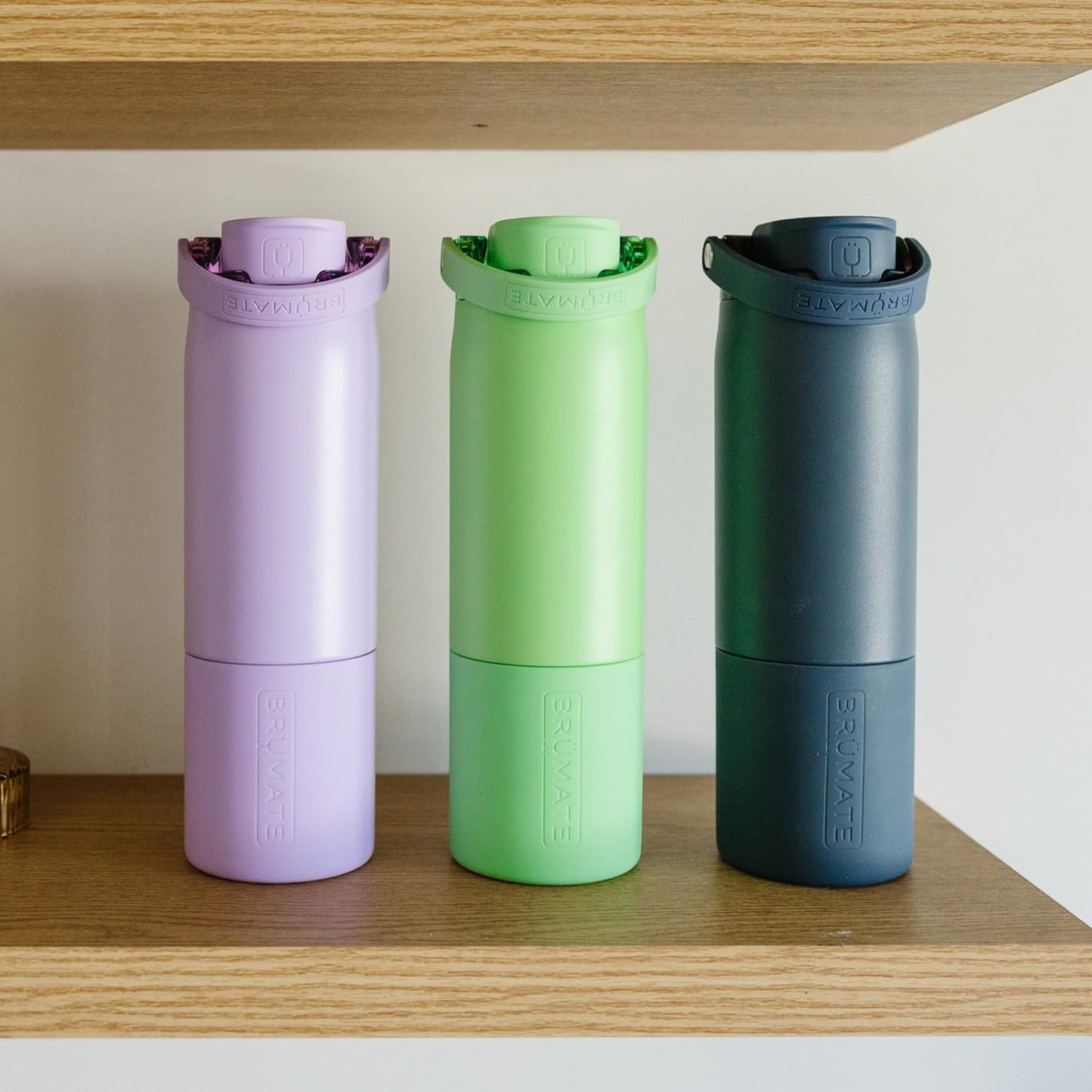 BrüMate Rise 25oz Water Bottle With 100% Leakproof Covered Silicone Straw | Insulated Stainless Steel Water Bottle | Cup-Holder Friendly | Fast Flow | Soft Sip Silicone Spout | BPA-Free (Dark Aura)