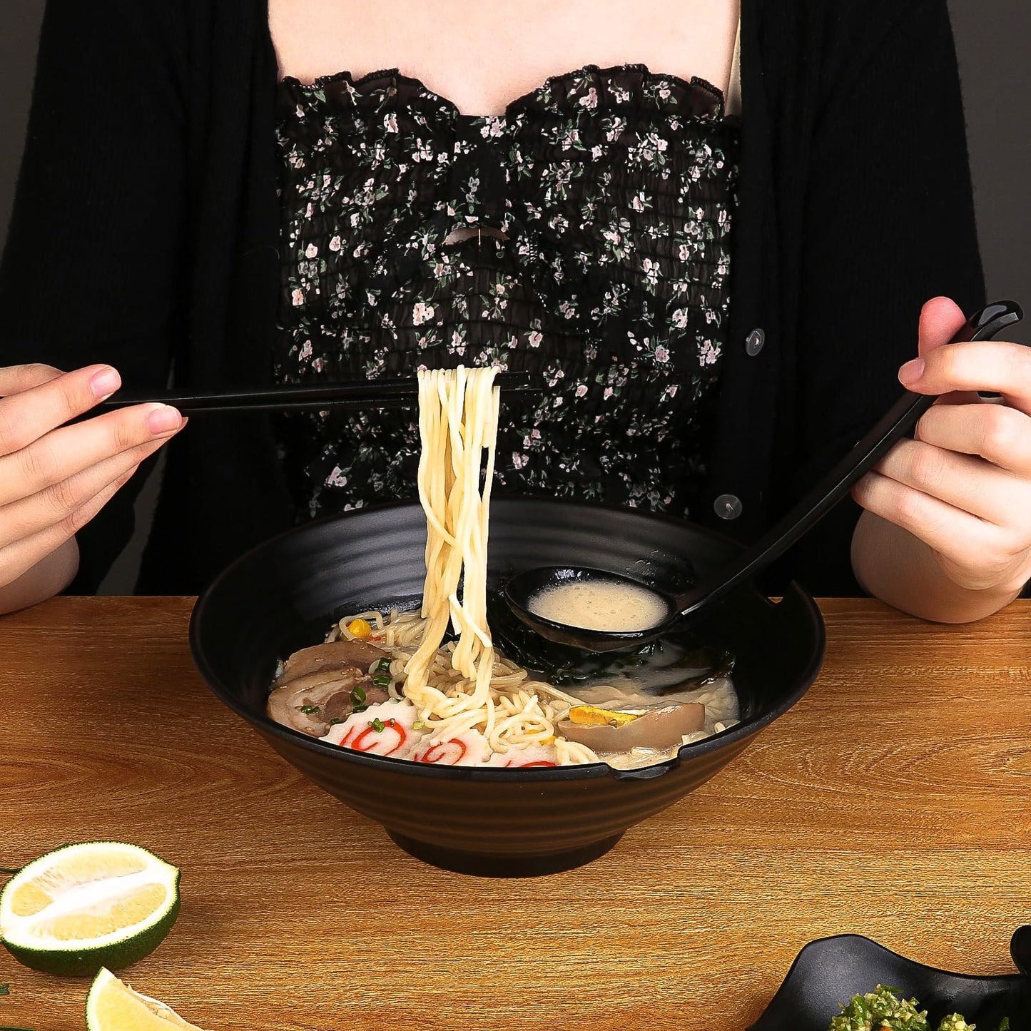 Donxote Japanese Style Ramen Bowls Set of 4, 37 oz Large Melamine Noodle Soup Bowl Set with Spoons and Chopsticks for Ramen, Pho, Udon, Asian Dishes