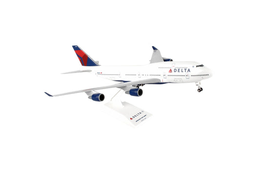 Daron Skymarks Delta 747-400 Airplane Model Building Kit with Gear, 1/200-Scale , White
