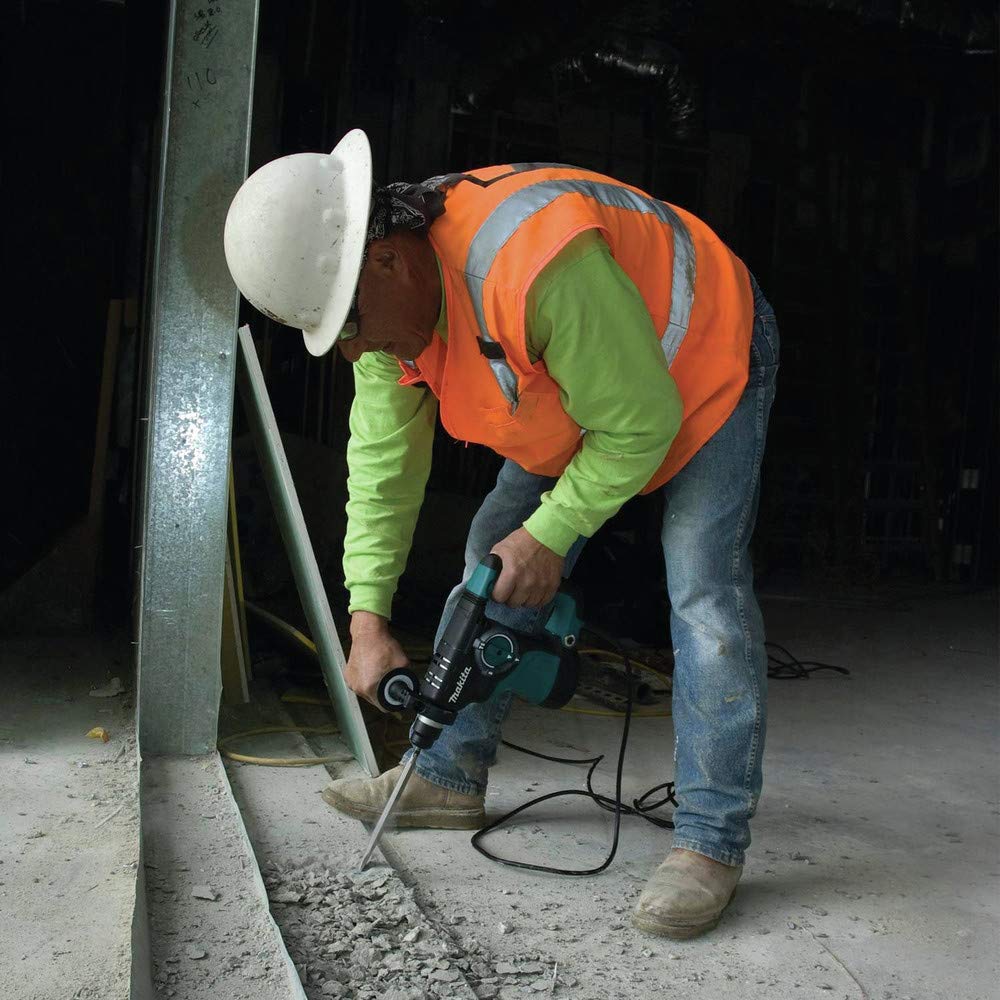 Makita HR2811F-R 1-1/8 in. SDS-PLUS Rotary Hammer with LED Light (Renewed)