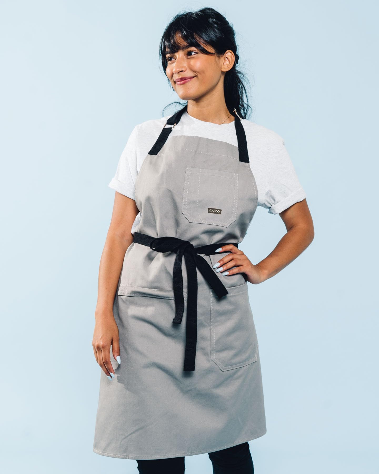 Caldo Daily Cotton Kitchen Apron for Cooking- Mens and Womens Professional Chef or Server Bib Apron - Adjustable Straps with Pockets and Towel Loop (Grey)