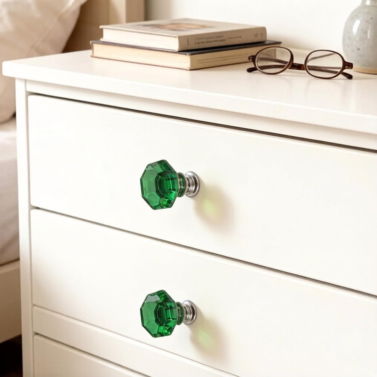 Dixiao 10 Pack Green Crystal Cabinet Knobs, Glass Dresser Knobs, Crystal Furniture Door Knobs, for Bathroom Cupboard Hardware Drawer Pulls, Glass Cabinet Drawer Handles (Green)