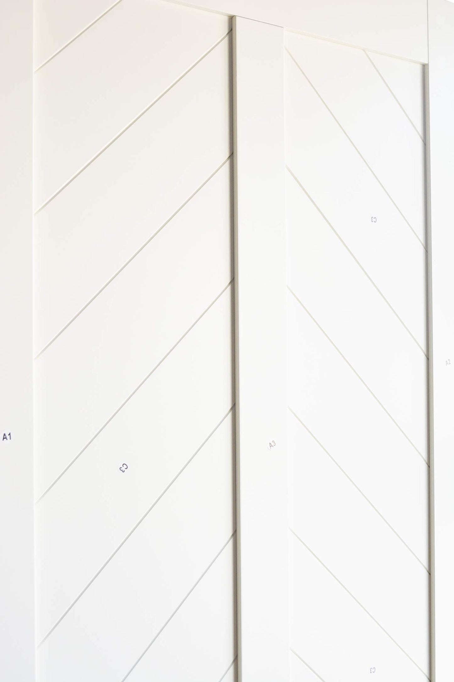 DIYHD 30X80in Fish Bone V Shape Sliding Barn Slab MDF Solid Core Primed Interior Door Panel(Disassembled)