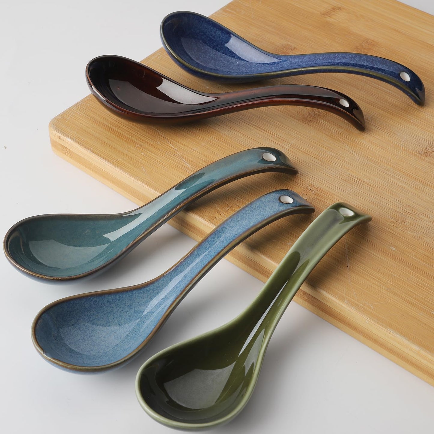 Soup Spoons Set of 5, Asian Soup Spoons Ramen Spoons, Christmas Ceramic Chinese Spoon Set for Soup, Cereal, Pho, Noodles, Dumpling, Miso, Wonton