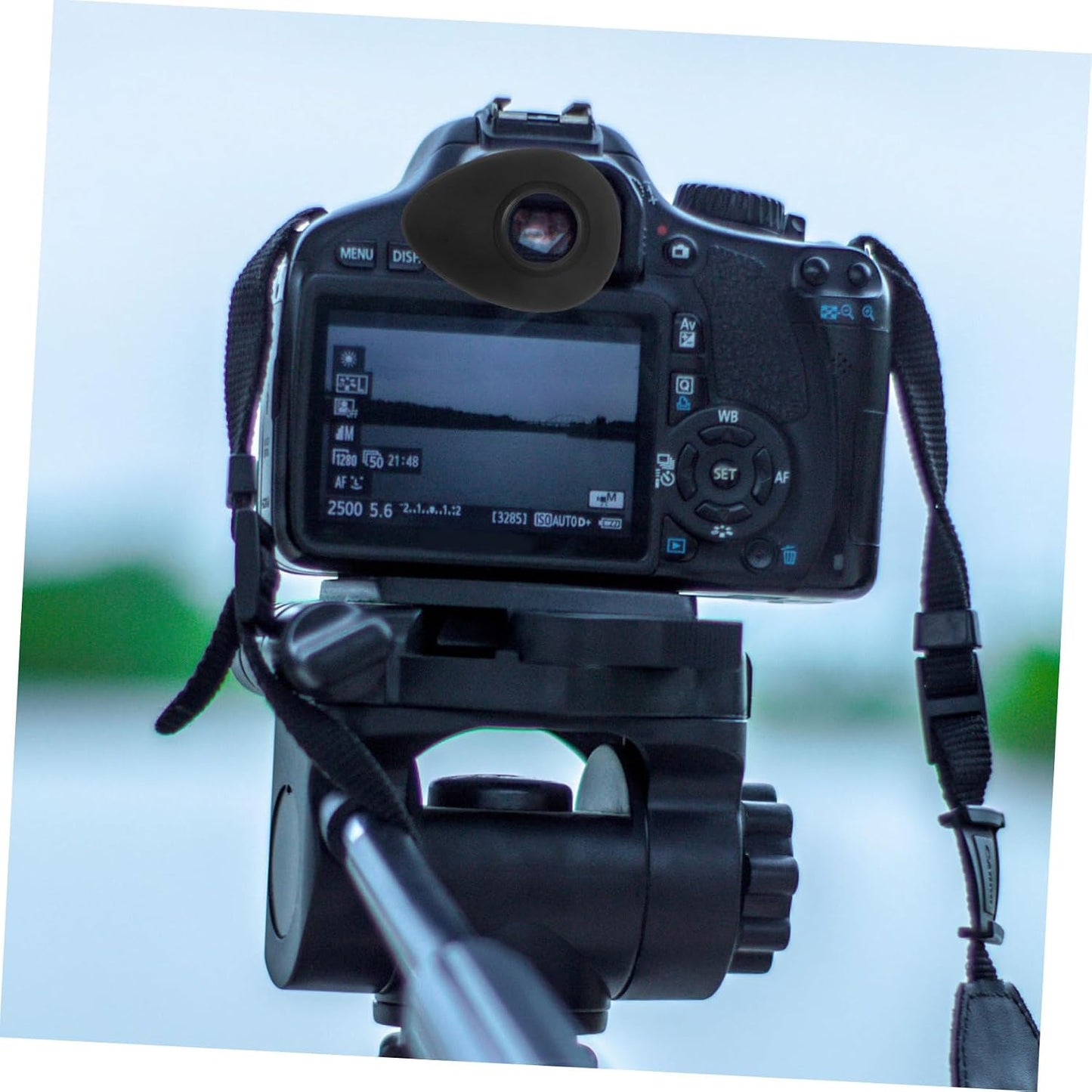 Durable Replacement Viewfinder Eyecup for Cameras - Easy Installation