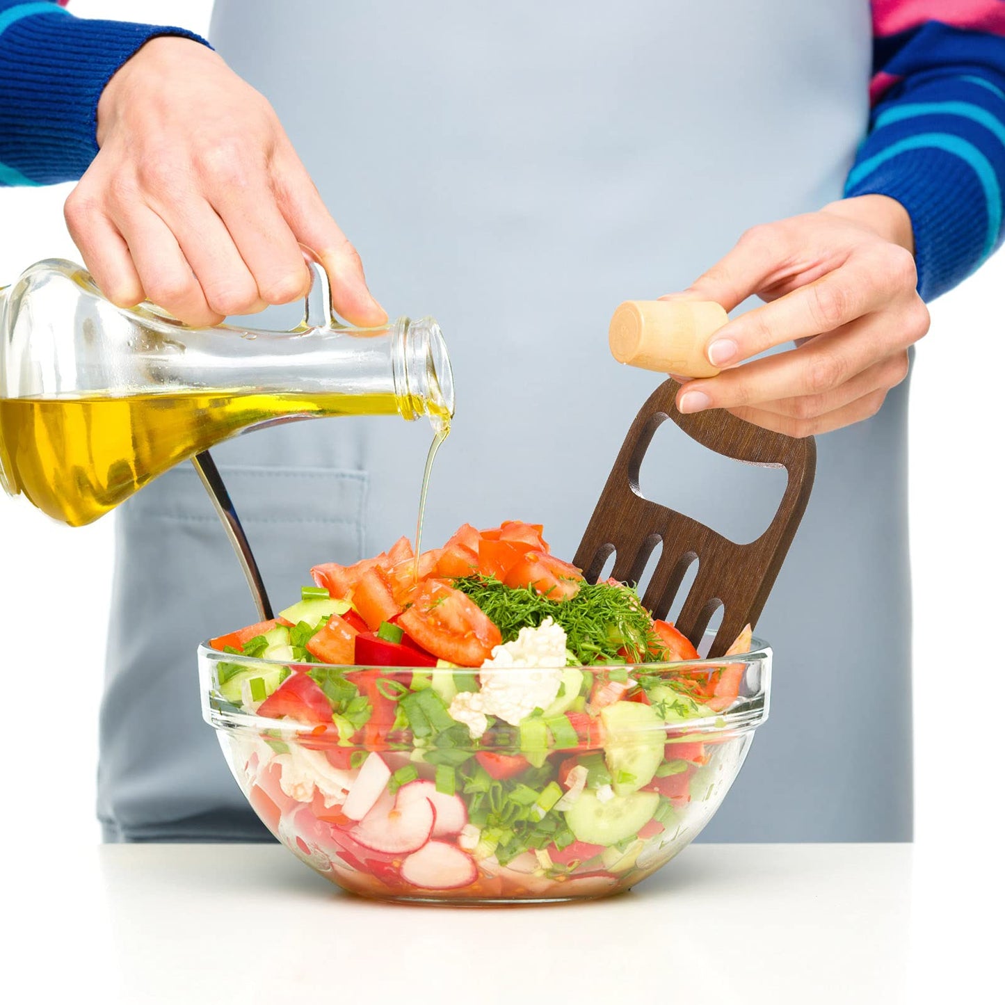 Patelai 2 Pieces Bamboo Salad Hands, Salad Servers Bamboo Serving Hands Latest Gripper Design Salad Claws Set for Serving Salad, Pasta, Fruit on Your Kitchen Counter, 6 Inches (Coffee)