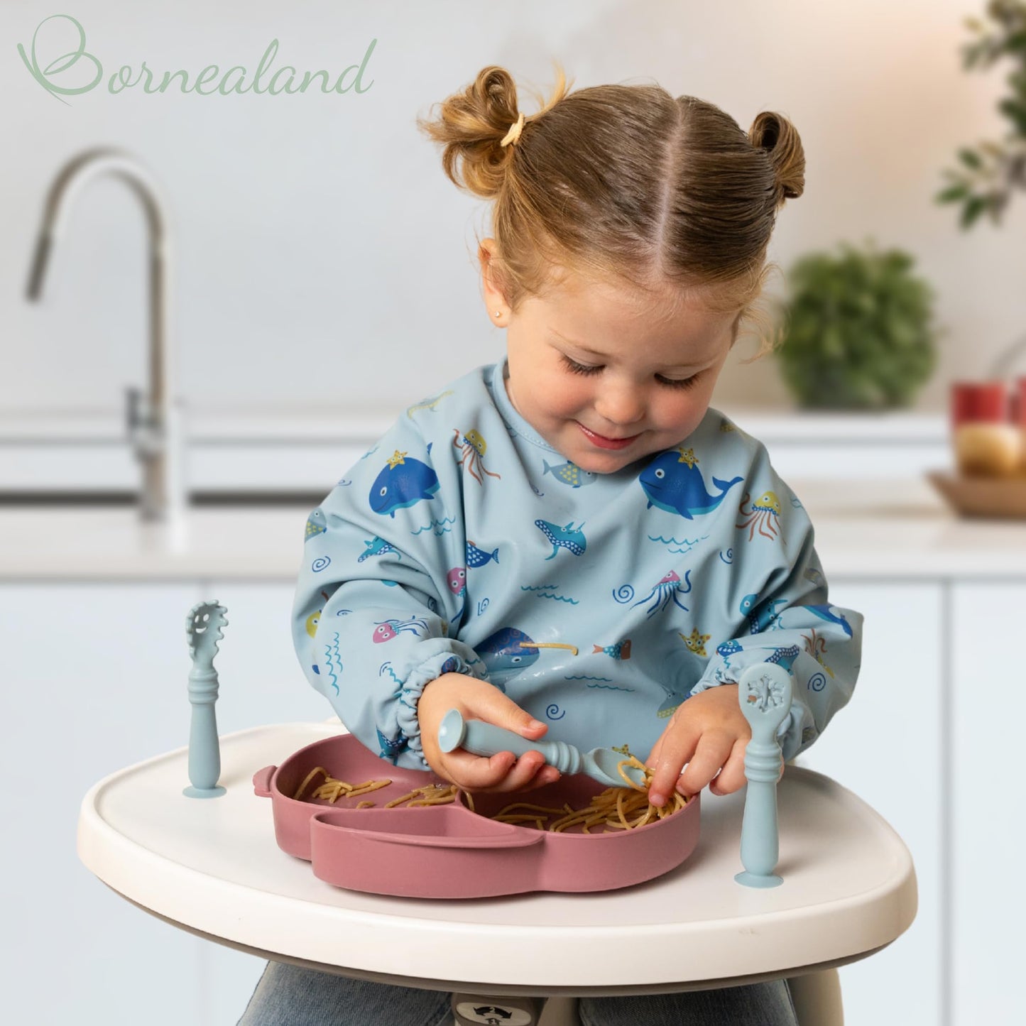 Bornealand® Baby Long Sleeve Bib - Baby Spoons 4 Months and Travel Case – Smock Bibs for Babies - Gender Reveal Gift - New Mom Gift Basket - Newborn Gift Set