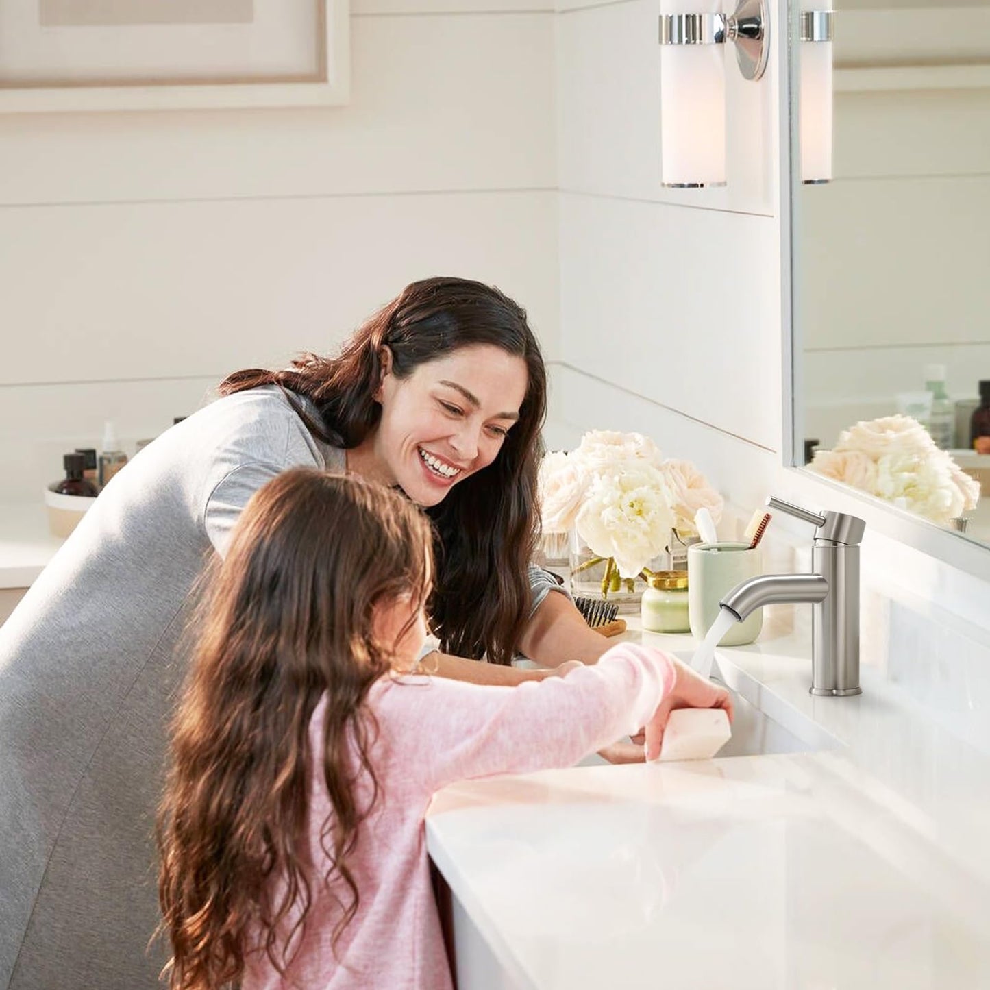 Bathroom Faucet Brushed Nickel One-Handle, Modern one Hole Bathroom Sink Faucet Lavatory Faucet with Deck