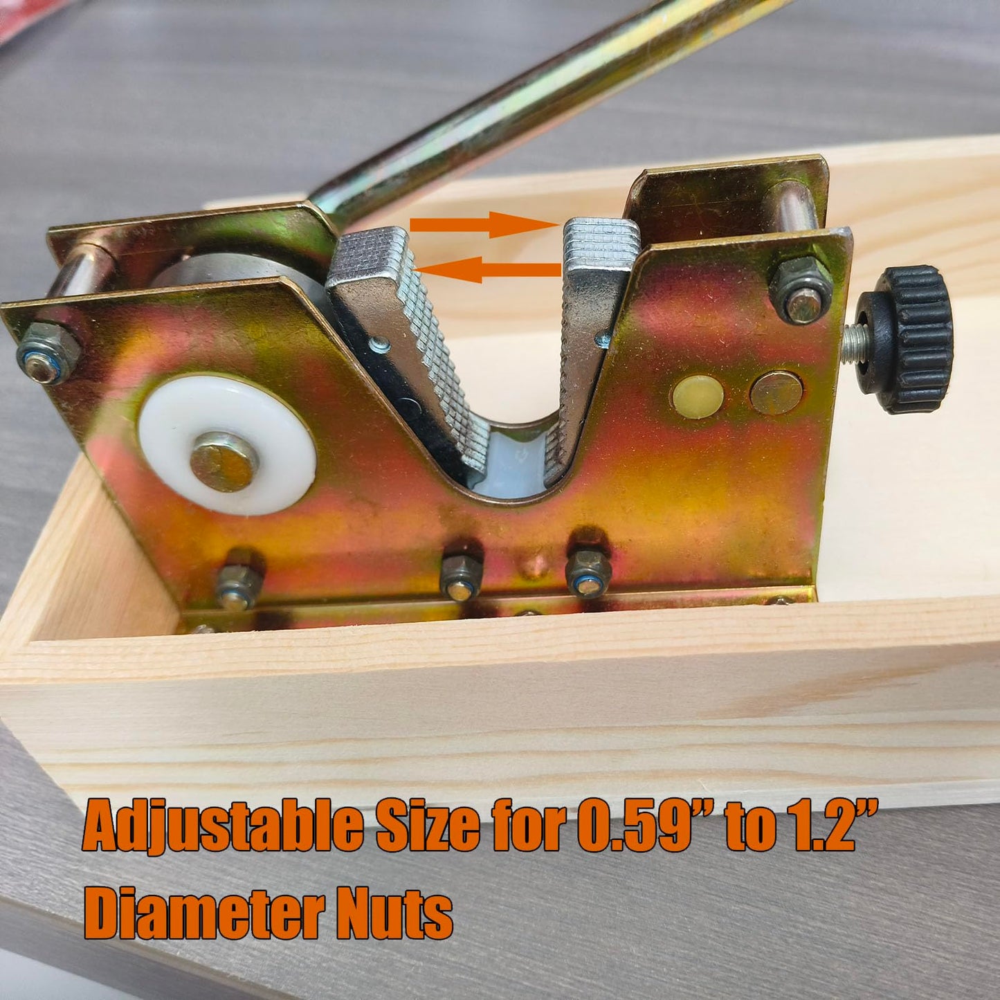 Nut Crackers for All Nuts, Heavy Duty Walnut Cracker with Wooden Base Adjustable Nut Tongs Manual Pecan Cracker for All Nuts Cracker Tool for Walnut Pecan Macadamia Hazelnuts Chestnut
