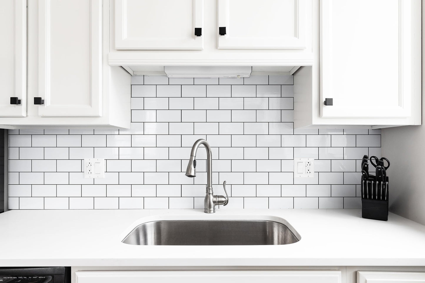 StyloVue Peel and Stick Backsplash Tile, 100-Piece 3" x 6" PVC Subway Tile, Glossy White Self Adhesive Wall Tiles with Dark Gray Grout for Kitchen, Bathroom, Fireplace, RV