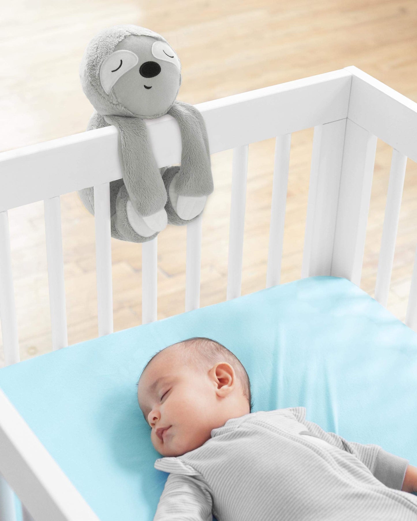 Skip Hop Cry-Activated Baby Soother, Sloth
