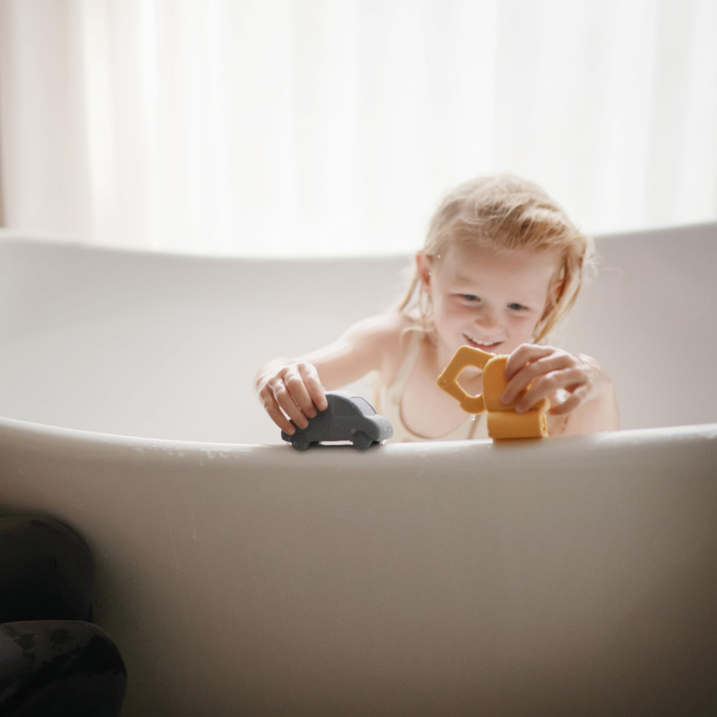 mushie Vehicles Bath Toys Play Set for Toddlers | 100% Food Grade Silicone | Mold Free, Pack of 4