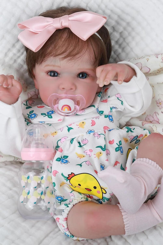 WOOROY Realistic Reborn Baby Dolls - 18 Inch Lifelike Newborn Baby Dolls Girl Real Life Soft Body Baby Doll Gift Toy with Feeding Accessories for Kids Age 3+