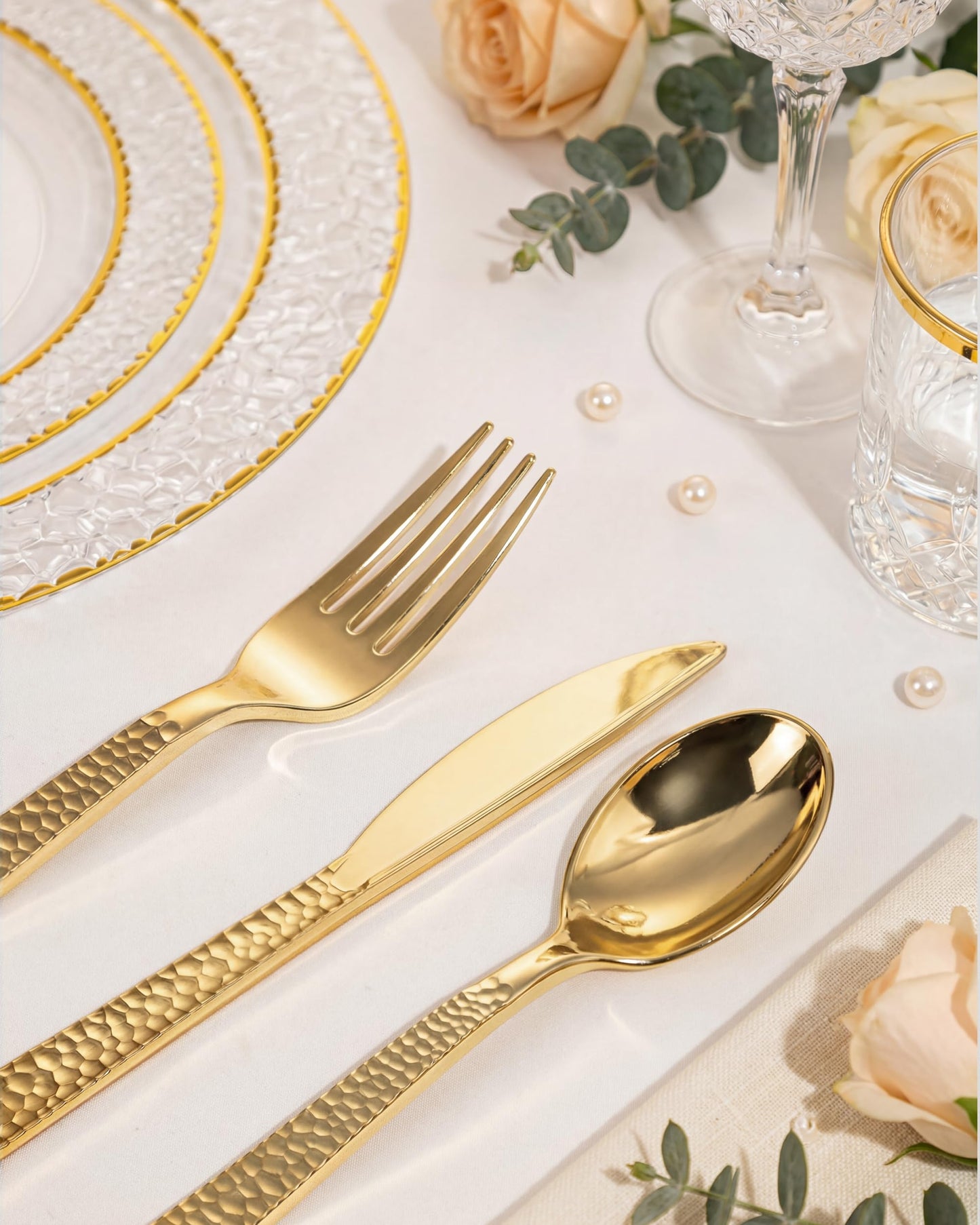 Nervure 300PCS Gold Hammered Plastic Silverware - Heavy Duty Plastic Cutlery - Gold Disposable Utensils Includes 100 Forks, 100 Knives, 100 Spoons Perfect for Wedding & Party