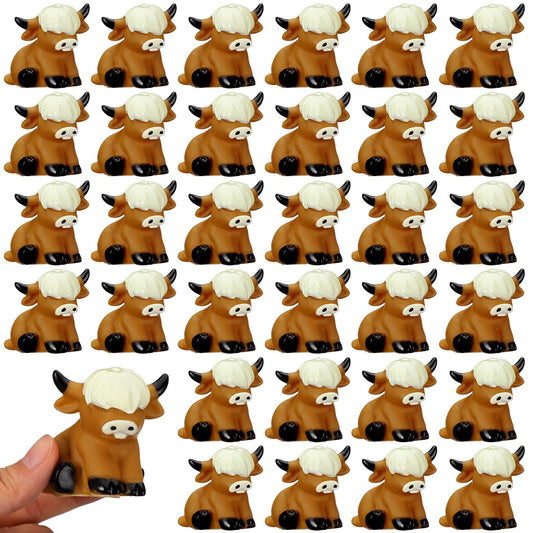 Halloscume 60 Pcs Highland Cow Party Favors Mini Brown Cows Floating Decorations Bath Rubber Water Highland Cow Figurines Bulk Figurine Statues Decor for Spring Summer Birthday Party