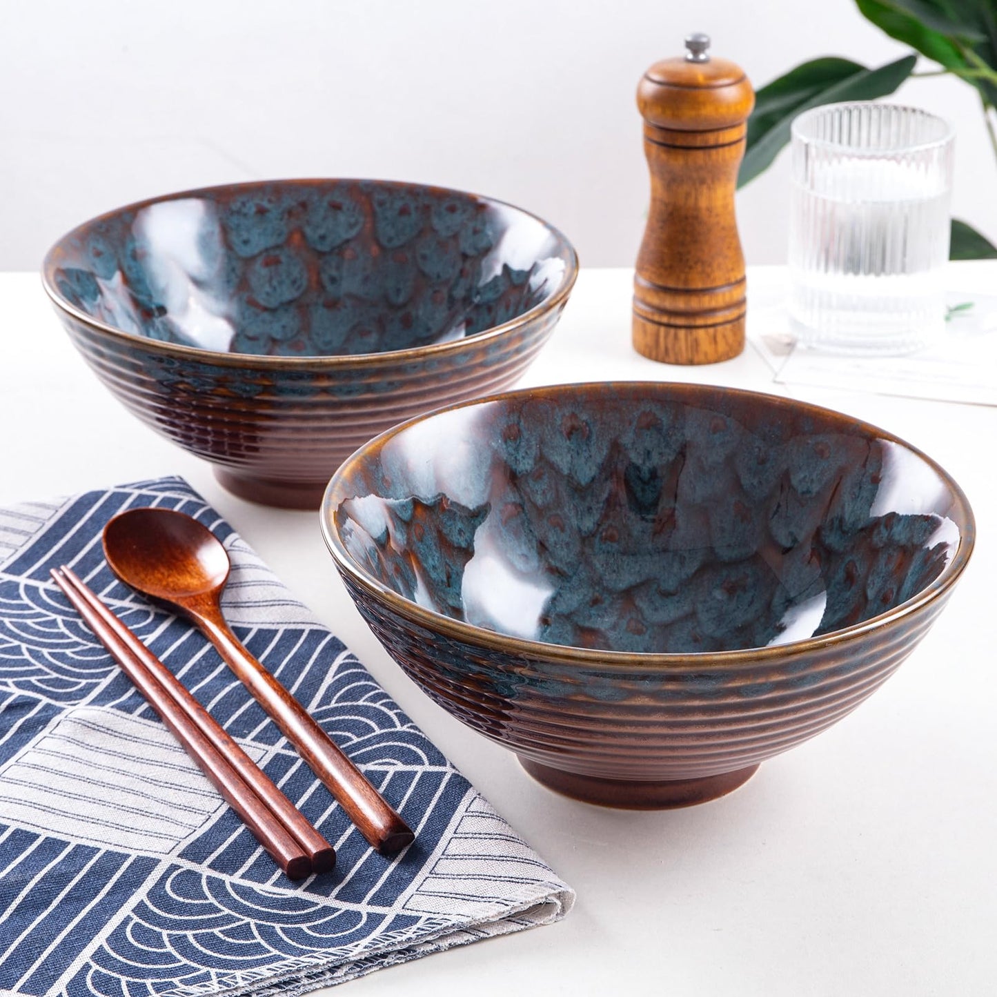 HOKELER Ceramic Japanese Ramen Bowl Set, 2 Sets Asian Pho Udon Soup Noodle Bowls with Spoons and Chopsticks (Peacock Green, 8 inches)