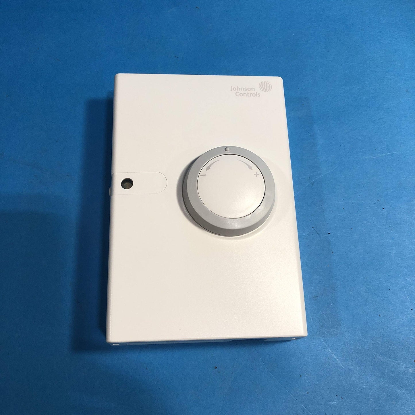 Temp Network Sensor, 120mm x 80mm Size, with Logo, Without Display, Warmer/Cooler Dial, Without Scale Toggle, Without Fan Control, Without Switches, Without VAV Feature