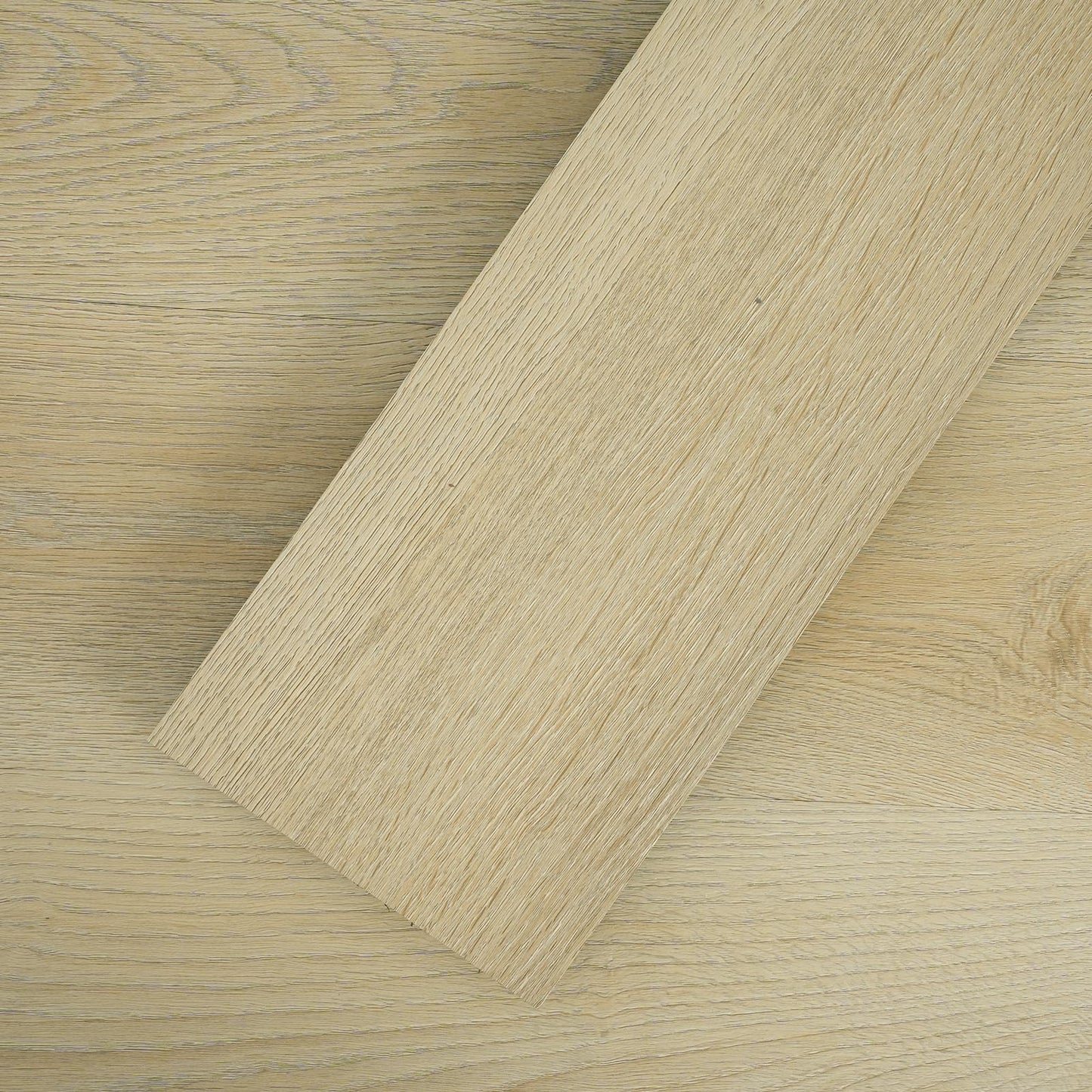 MULGREAT Peel and Stick Floor Tile, 54 Sq.Ft 36 Pieces 36"x6" Long Vinyl Flooring, 1.5mm Thick Waterproof Renter Friendly Self Adhesive Vinyl Plank Flooring for Bedroom RV Kitchen (Beige Oak)