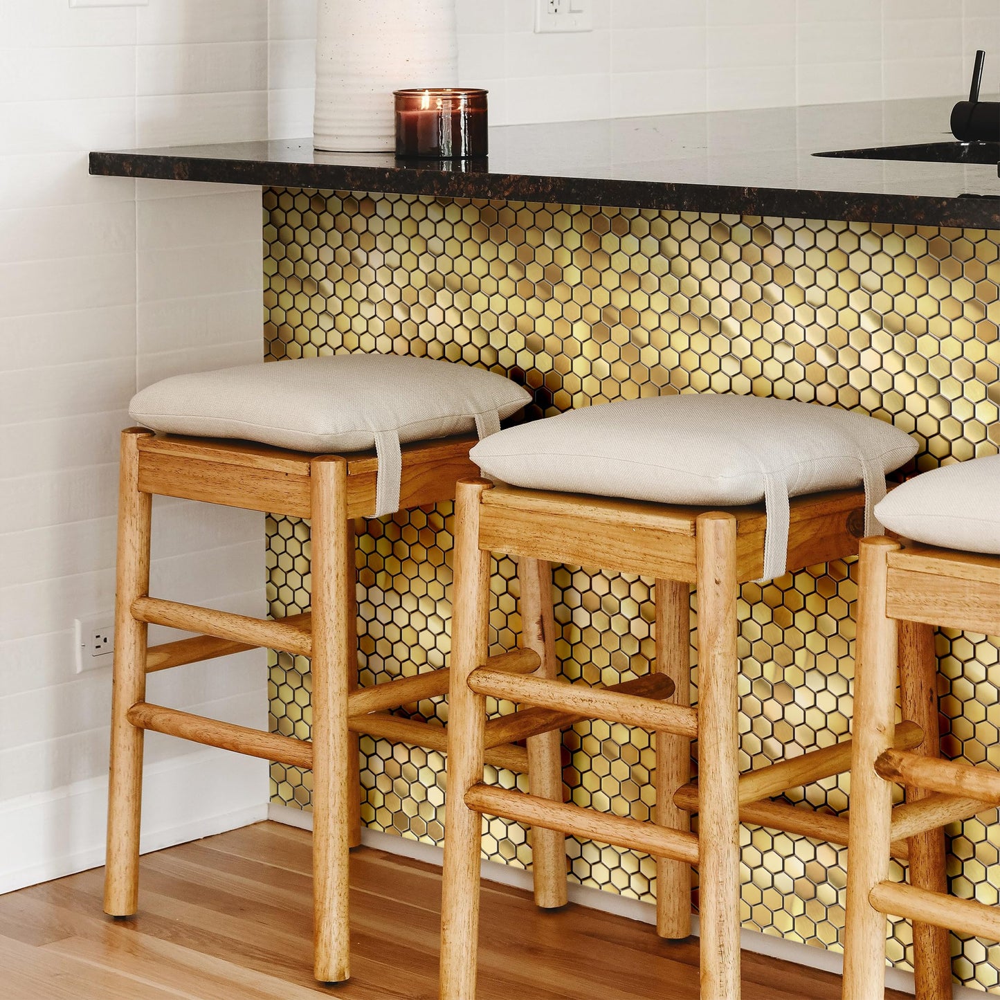 Primoon Hexagon Gold Backsplash Tile, Mosaic Sheets 12''x12'' Mesh Mounted Golden 1 Inch, Brushed Shiny Gold Tiles for Kitchen Bathroom Shower Wall Floor Accent Tile Hotel Lobby Décor【5 Sheets】