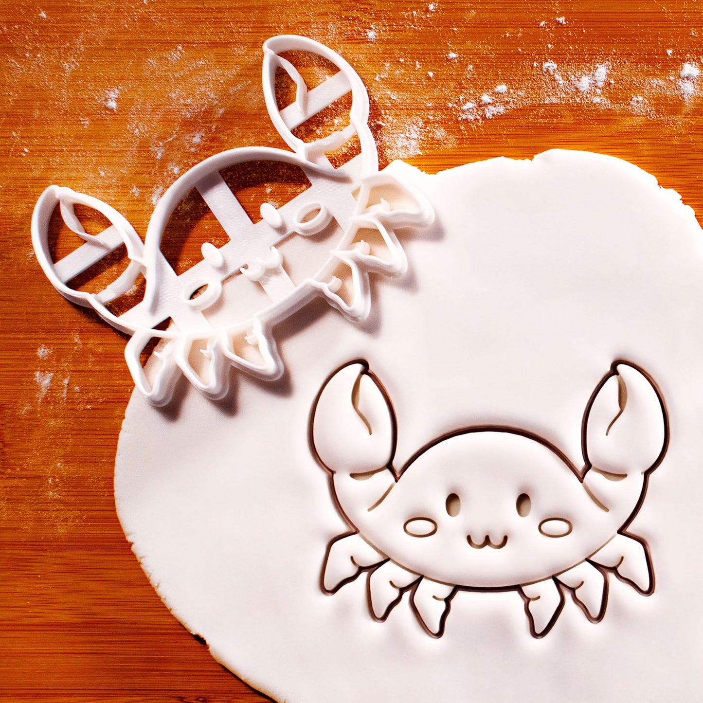 BAKERLOGY Happy Crab Cookie Cutter - Detailed Biscuit Cutter Design for Baking and Crafts, ideal on fondant, dough, clay
